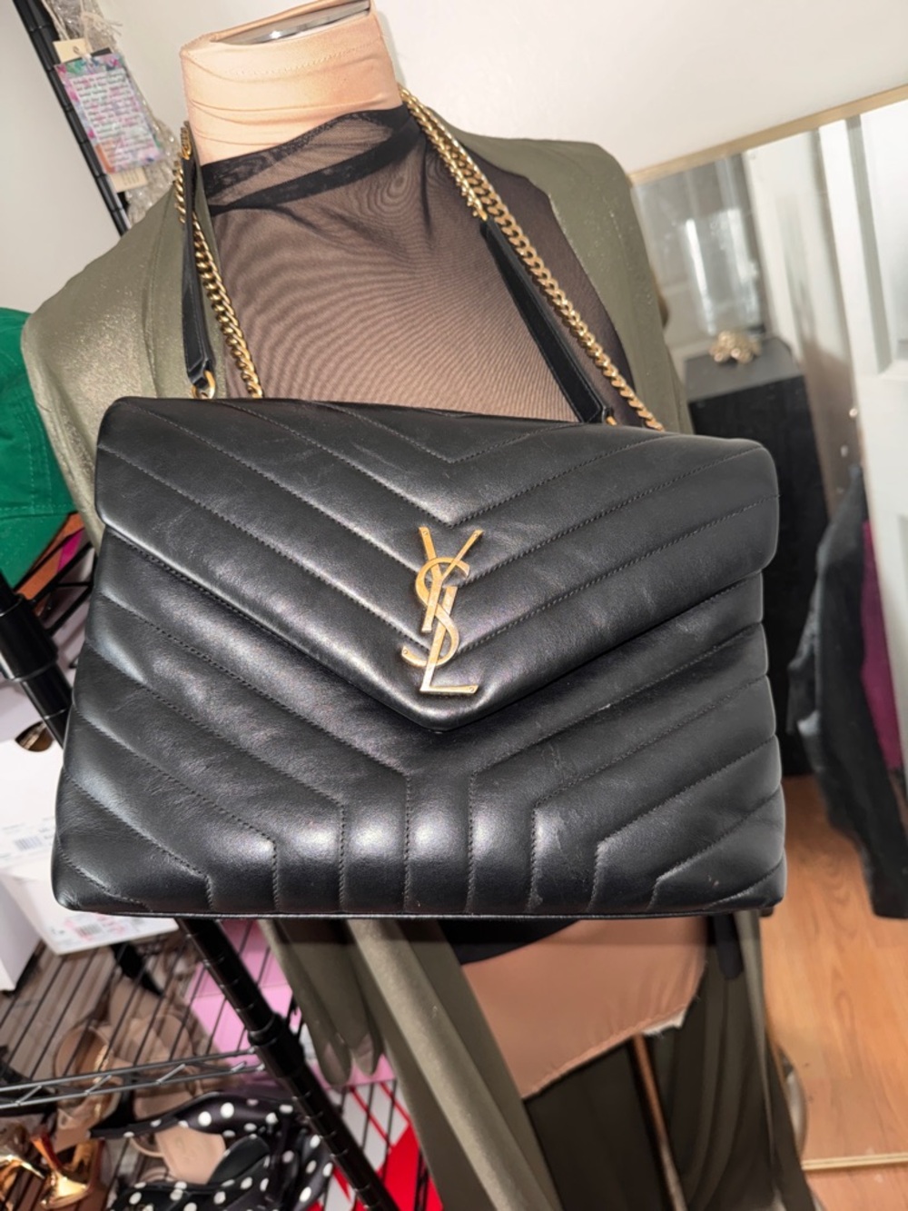 Yves Saint Laurent Black Quilted Leather Shoulder Bag with Gold YSL - Picture 2 of 10